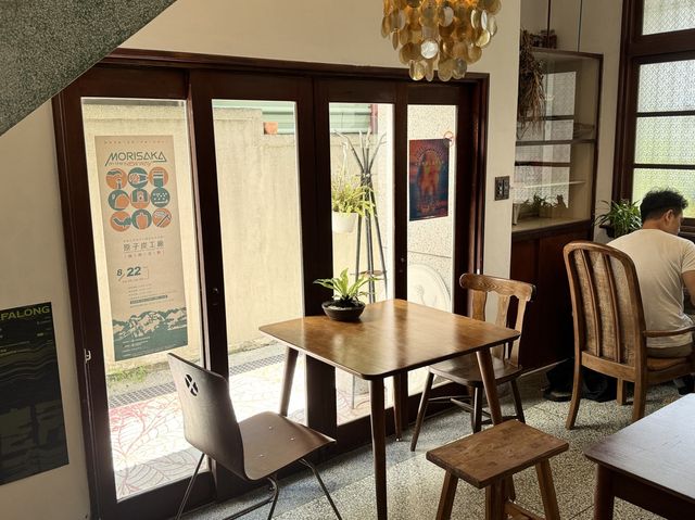 🏡 木容：品味悠閒的古宅茶館！🍵🏠