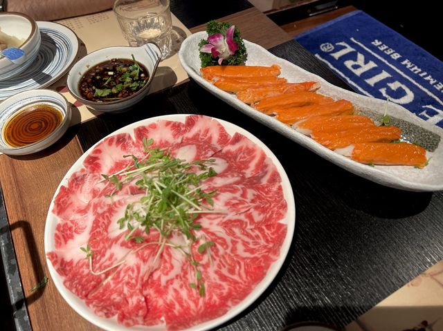  《大紅袍火鍋》人氣火鍋店