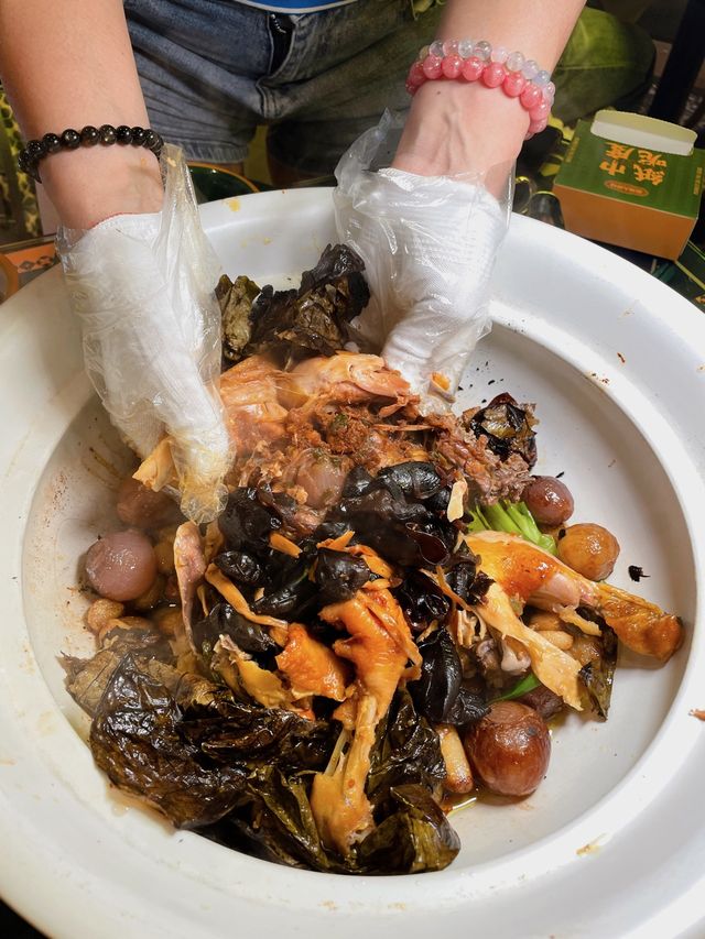 澳門多間米芝連進駐《微辣大排檔》！唔洗排餐懵