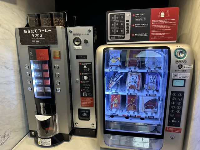 大阪・名古屋。近鉄『ひのとり』プレミアムシートの旅。