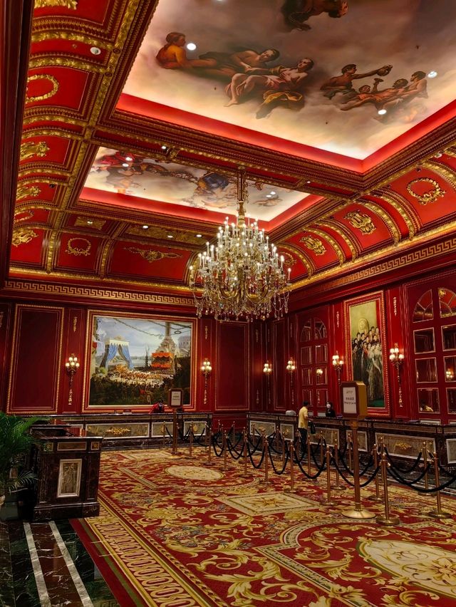 The Parisian Macao