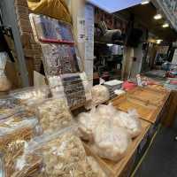 【韓国ソウル・通仁市場】韓国伝統菓子の有名店「トッケビハングァカンジョン」