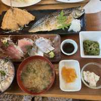 平塚漁港の食堂は新鮮な魚盛りだくさん！