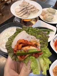 韓国/ソウル【弘大】コスパ最高！定食屋さん
