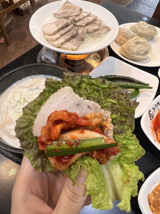 韓国/ソウル【弘大】コスパ最高！定食屋さん
