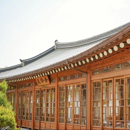 고즈넉한 느낌의 경주 황남관 한옥호텔