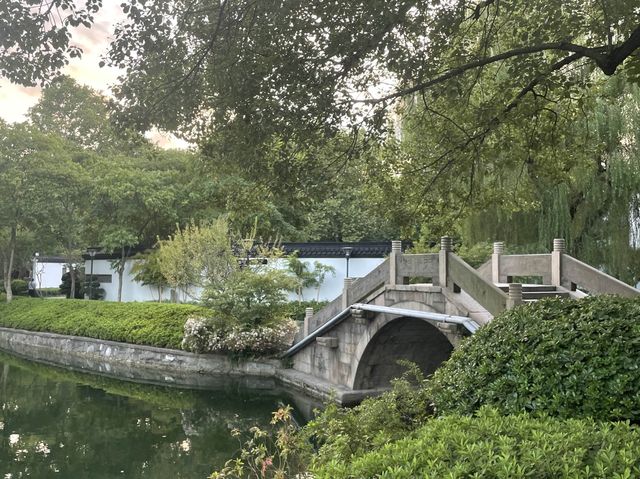 上海閘北公園，散步緬懷的好地方