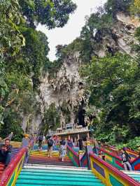 ปีนบันได ไต่ถ้ำบาตู BATU CAVES มาเลเซีย