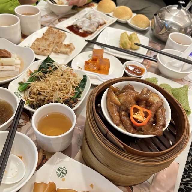 【 品嘗高質米芝蓮點心 】