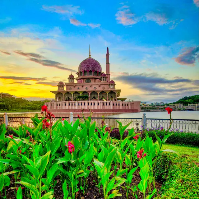 The pink-domed mosque in Malaysia