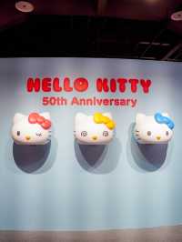 【HELLO KITTY 50 週年特展：與未來做朋友吧】