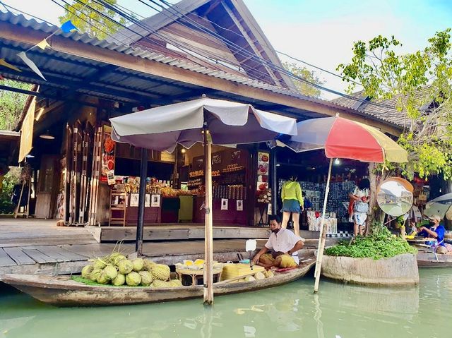 Pattaya Floating Market 