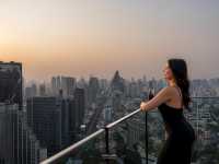 โรงแรมหรู ย่านสุขุมวิท บรรยากาศดีกับวิวสุดปัง🌇