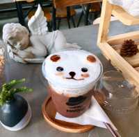 Makvid Cafe & Bistro