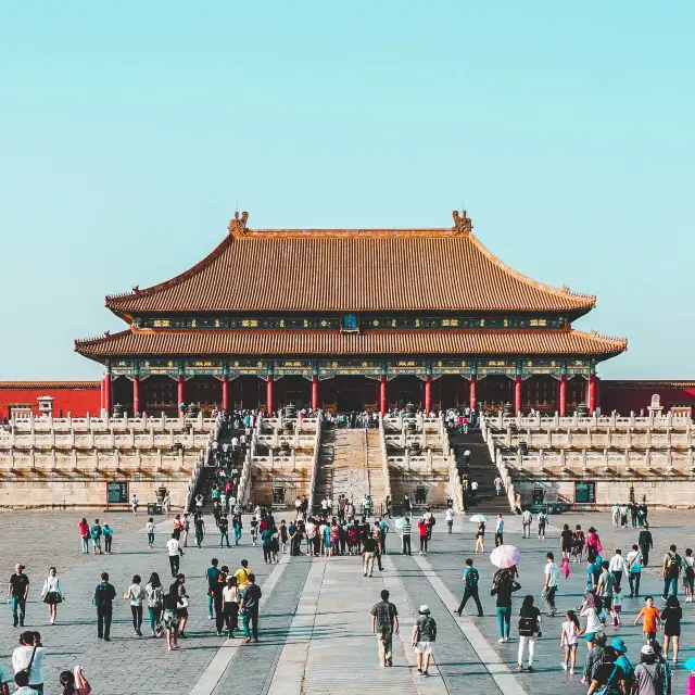 中国の中心を探索する：北京を通じた旅。