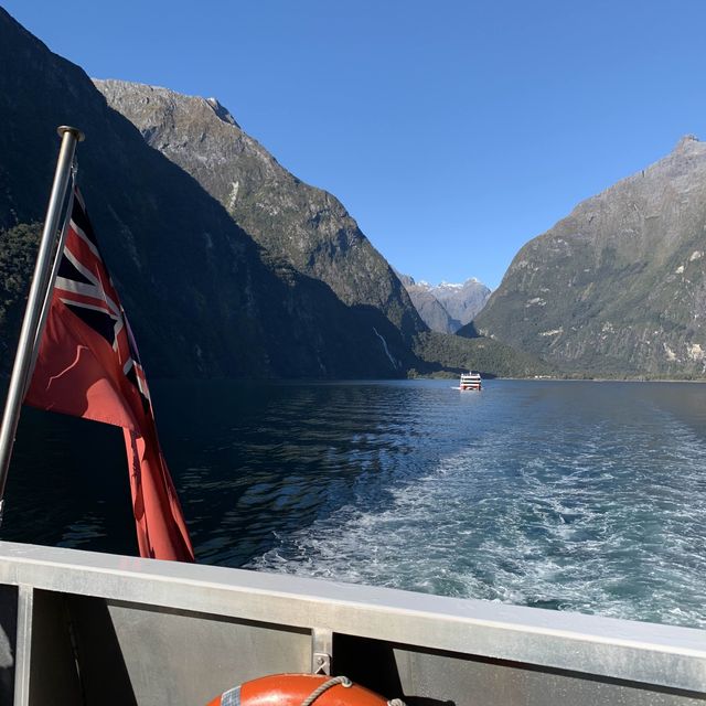 Milford Sound 米爾福德峽灣 游船+皇后鎮巴士來回