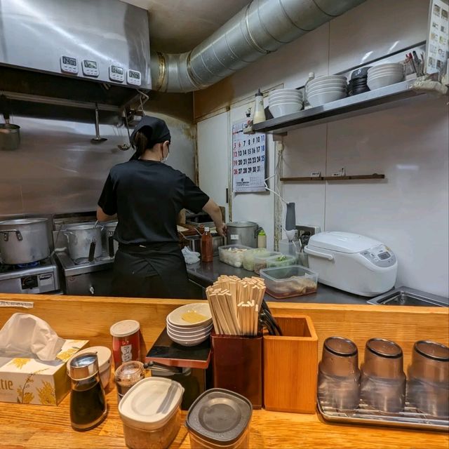 日本奈良-十字路口的雞白湯拉麵：Menya Ryu 麺屋龍