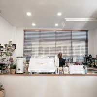 COFFEE HOUSE PAPOWI | RECOMMENDATION FOR A COFFEE STOP IN PIK