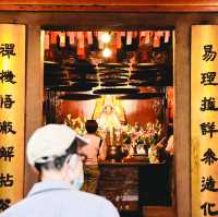 Man Mo Temple