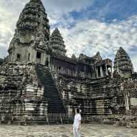 Angkor Wat : Timeless elegance