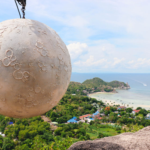 High the Moon Koh Tao