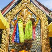 ไหว้พระพิฆเนศที่แยกห้วยขวาง