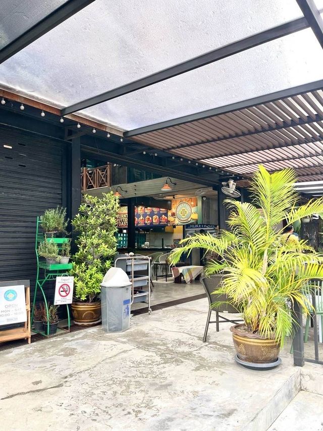 Phuketique 🍞 กรุงเทพ