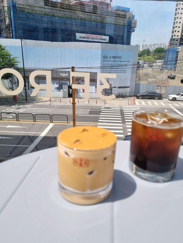 🤎뚝섬역 성수 신상 테라스 카페 그린룸