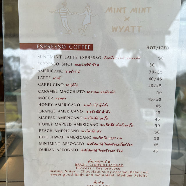 Mint Mint x Wyatt คาเฟ่เล็กๆ แหลมสิงห์ จันทบุรี