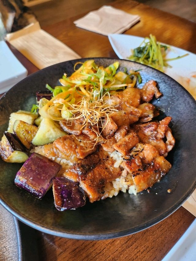 익선동 데이트에서 빠질 수 없는 정갈한 한식
