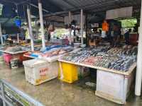 Pontian Kechil Riverside Fresh Fish Market