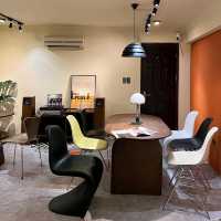 9room Cafe & Decor