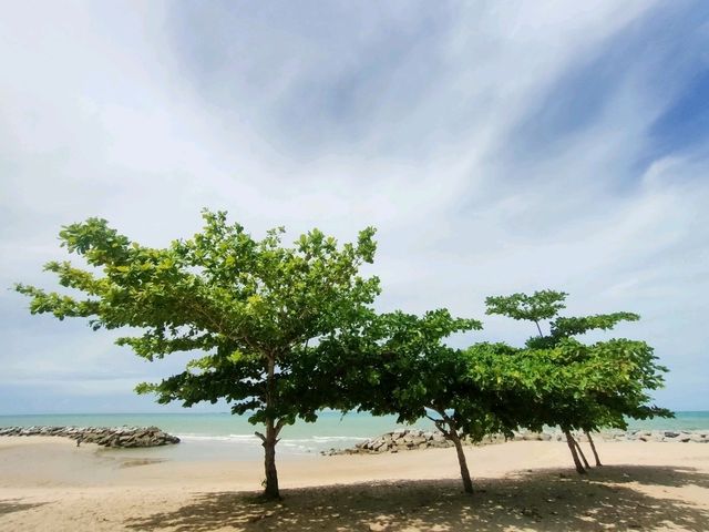 เที่ยวหาดแสงจันทร์ ระยอง