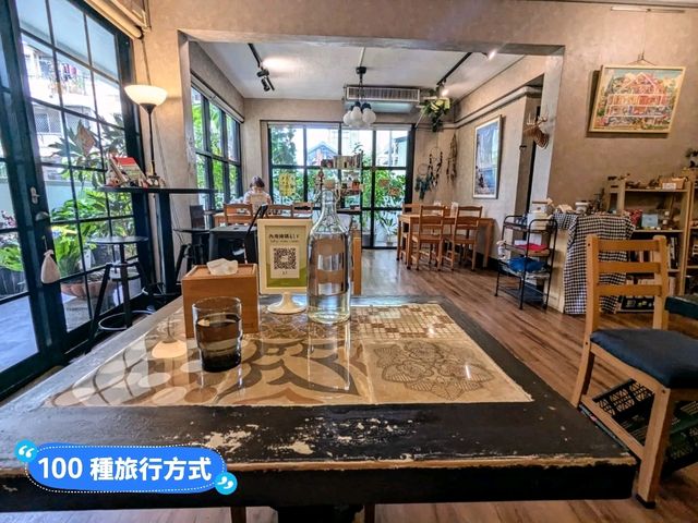 台南-溫馨親切的寵物友善咖啡：圓頭咖啡