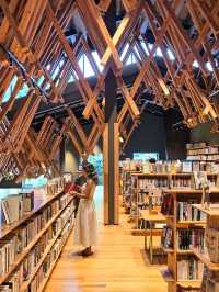 【高知】雲の上の図書館