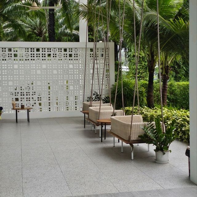 Serene ambience for hoenymoon