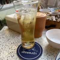 เสือหลงป่า ร้านอาหารไทยอุดรธานี 