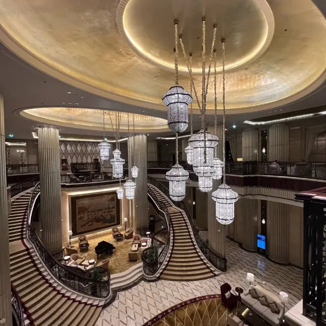 Feeling luxurious in Abu Dhabi