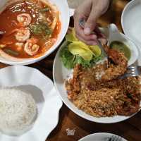แจกพิกัดลับกินข้าววิวหอชมเมืองสมุทรปราการ !!!