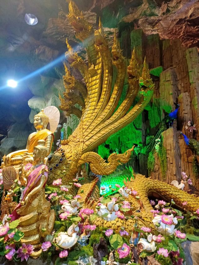 ชมวัดสวย ถ้ำงาม ที่วัดมณีวงศ์ นครนายก