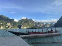 ล่องเรือเที่ยวเขื่อนเชี่ยวหลาน