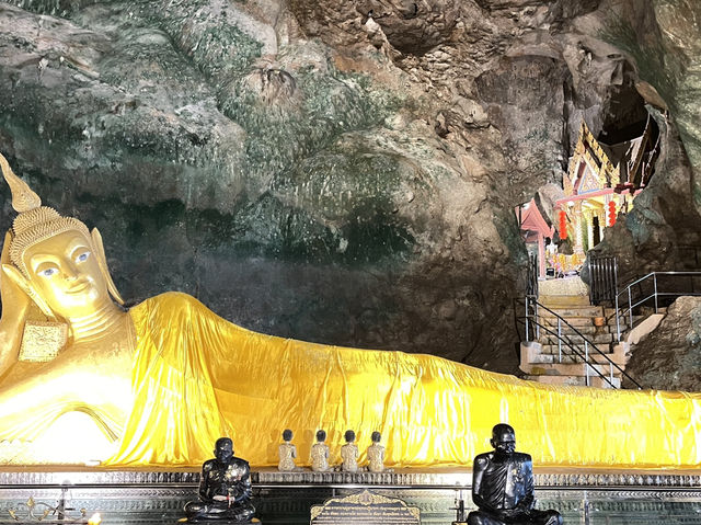 泰國攀牙府 大自然的修行場 Wat Suwan Khuha วัดสุวรรณคูหา