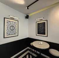 คาเฟ่ดังย่านปากเซ Balance cafe'
