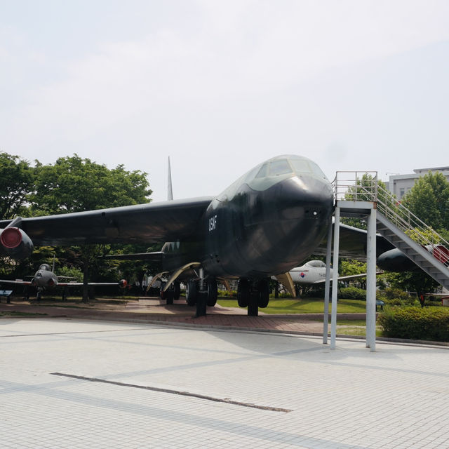 History Comes Alive: My Journey at the War Memorial of Korea!