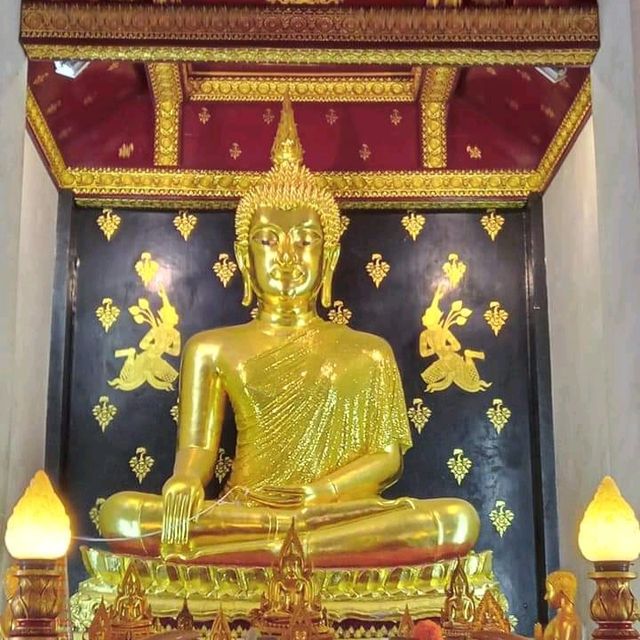 กราบสักการะ🙏พระพุทธชินราช