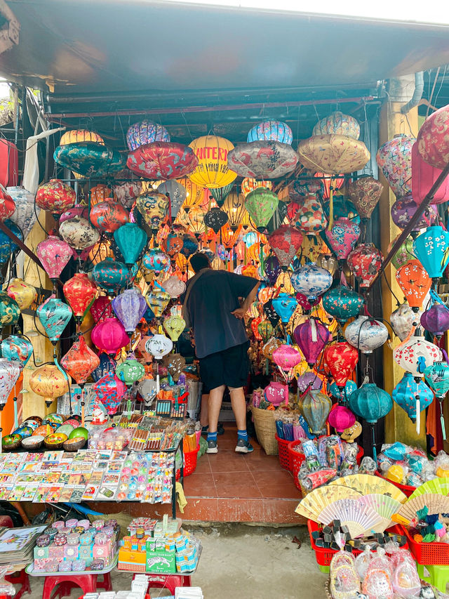 Get Lost in The Charm of Hoi An Ancient Town