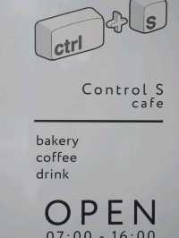 Ctrl+S Cafe Coffee & Bakery คาเฟ่บางกอกน้อย