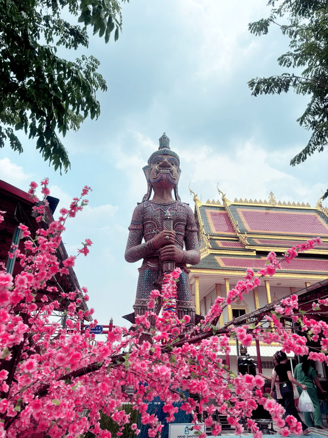 ขอพรท้าวเวชสุวรรณโณองค์ใหญ่ |ปราจีนบุรี🌸