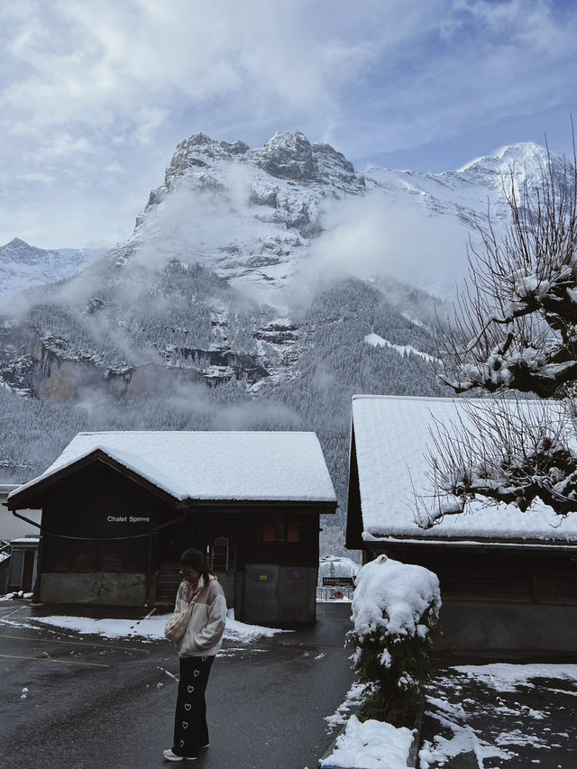 Grindelwald - First Cliff Walk แบบหิมะฉ่ำๆ