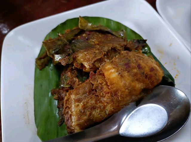ร้านเก่าแก่เชียงใหม่ อาหารพื้นเมือง อาหารเหนือแต้ๆ
